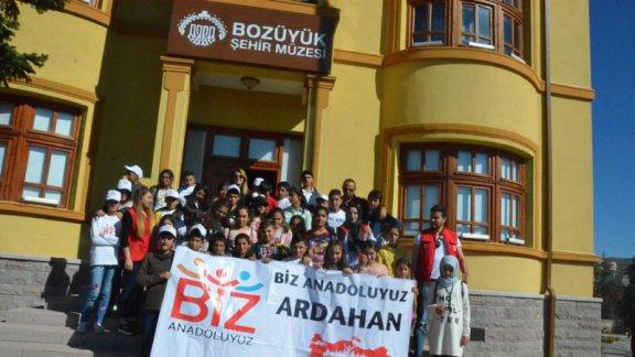 "Biz Anadoluyuz" Projesi İle Ardahanlı Öğrencilerimiz Bozüyük´ ü Gezdi