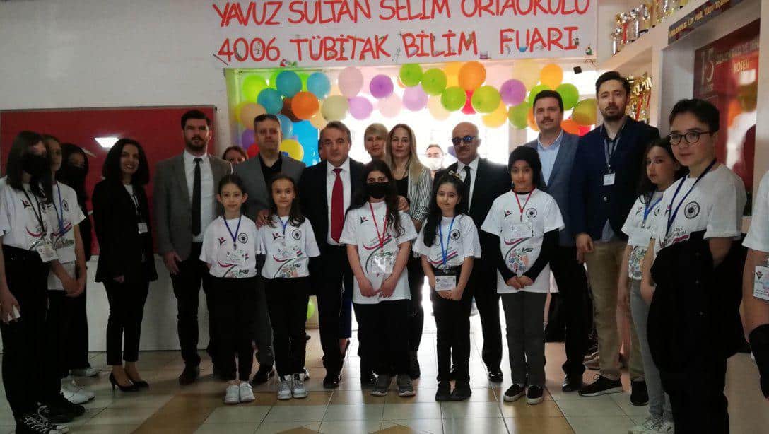 Yavuz Sultan Selim Ortaokulu 4006-Bilim Fuarı Açıldı.