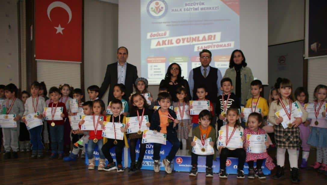 Bozüyük Halk Eğitimi Merkezi Müdürlüğü, öğrencilere Yönelik Ödüllü Akıl Oyunları Turnuvası Düzenledi.