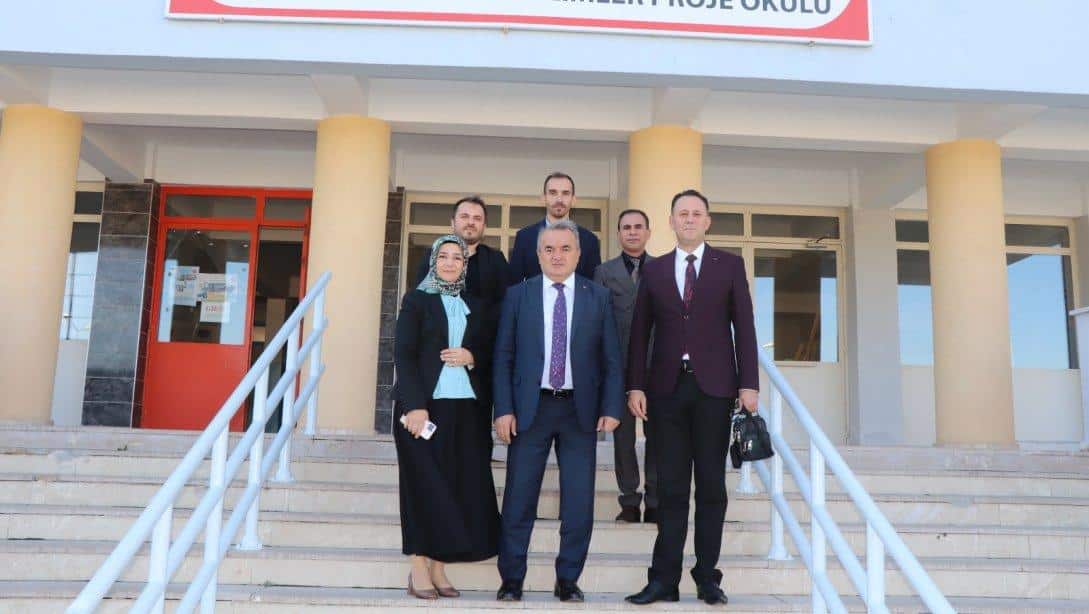 Kaymakamımız Sayın Adem ÖZTÜRK, Bozüyük Proje Anadolu İmam Hatip Lisesini Ziyaret Etti.